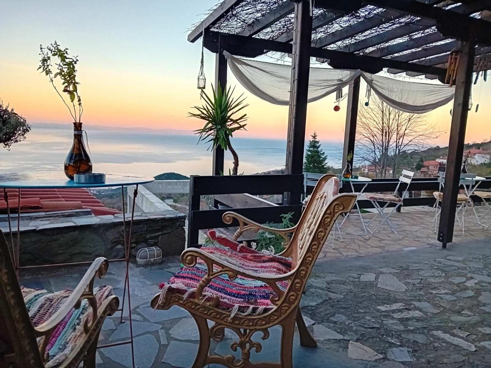 Traditional Guesthouse Erato Palaios Panteleimonas Exterior photo